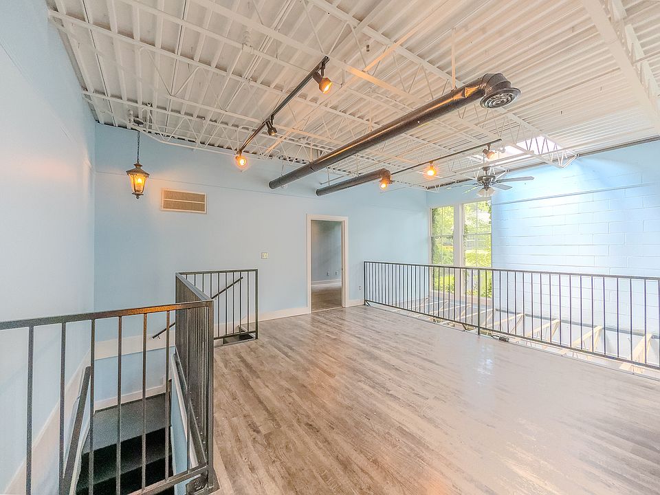 Second Living Area