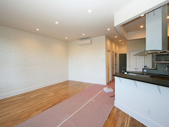 5th image of 484 Bergen St #3