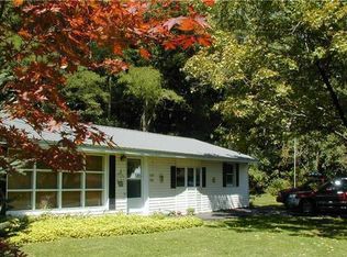 4127 Bishop Hill Rd, Marcellus, NY 13108