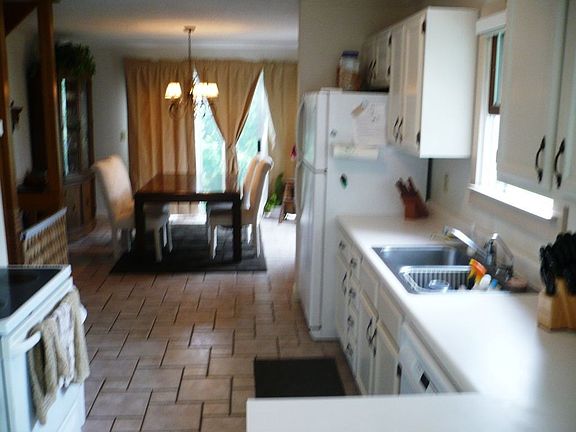2nd image of 5879 Cape Coral Ln