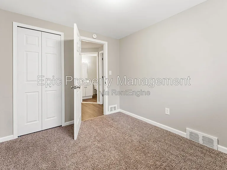 1030 Montie Rd — Photo 8