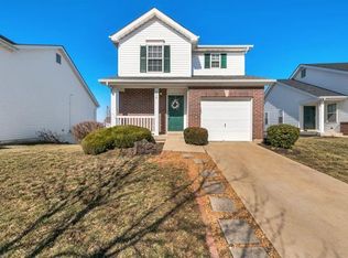 258 Centerfield Dr, O'Fallon, MO 63366