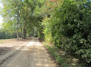 5 Les Ferrell Rd, Stewart, TN 37175