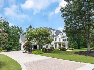 410 Lafayette Close, Roswell, GA