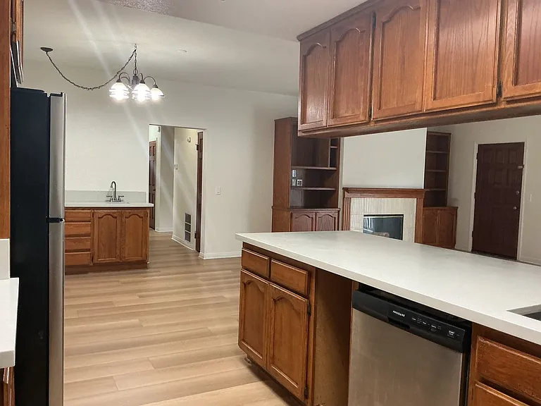 17200 Newhope St #235 — Photo 6