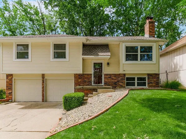 16221 W 125th Ter, Olathe, KS 66062