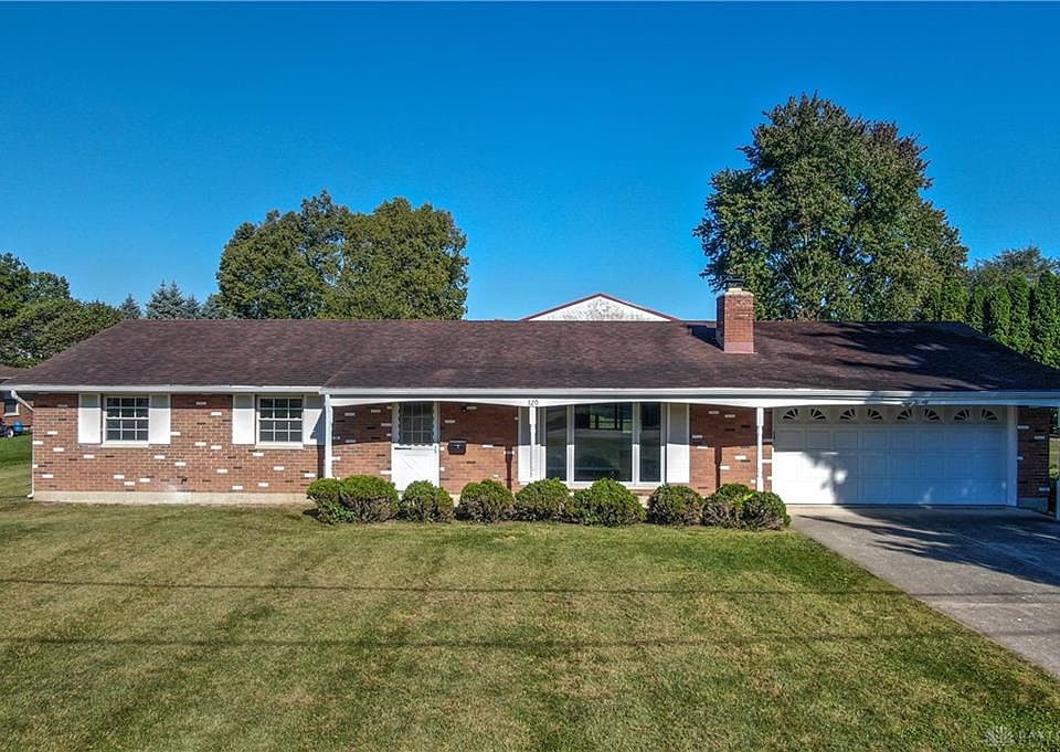 1st image of 320 Meadow Ln