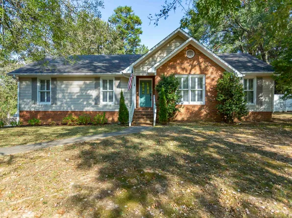 8317 Edinburgh Dr, Morris, AL 35116