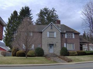 672 Pisgah Dr, Canton, NC 28716