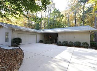 6807 Falconbridge Rd, Chapel Hill, NC 27517