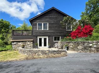 439 Schultzville Rd, Clinton Corners, NY 12514