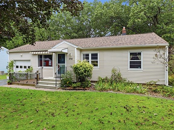 3rd image of 238 Bayway Dr