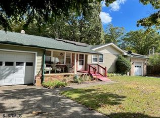 202 Iowa Ave, Egg Harbor Township, NJ 08234