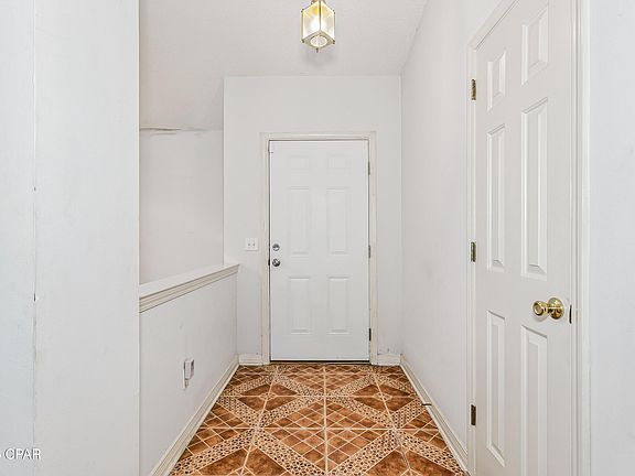 5th image of 11134 Little Creek Ln