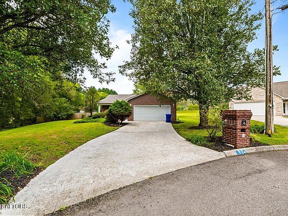 5th image of 165 Elizabethton Way