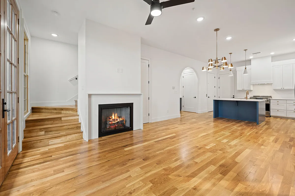 Building Photo - 4621 S 47th St