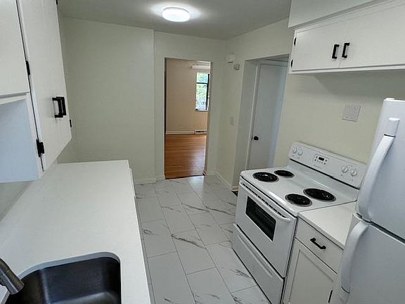 5th image of 1362 W 3rd Ave #B