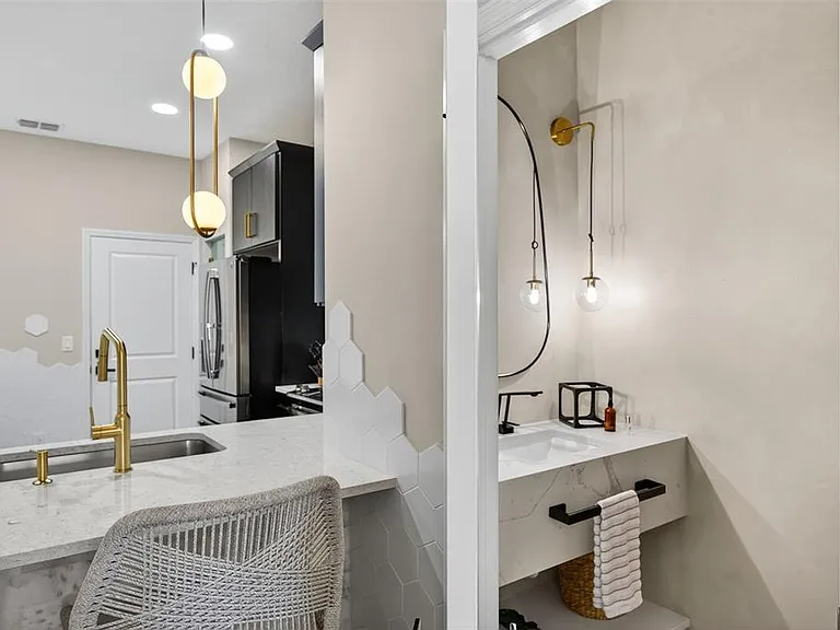 2419 Foggy Creek Cir — Photo 11