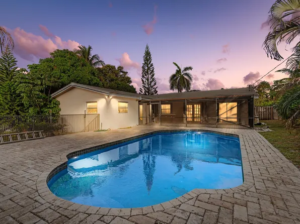 598 NW 6th Street, Boca Raton, FL 33432