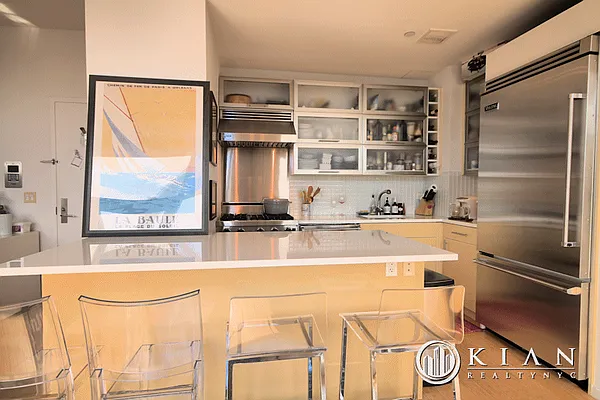 Rented by Kian Realty | media 3