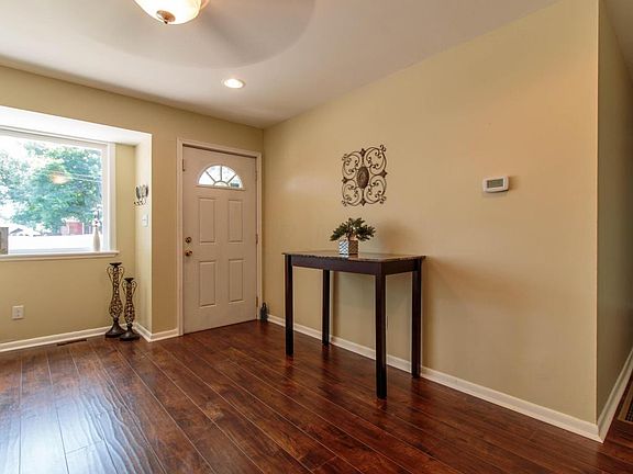 5th image of 1807 Kermit Ave
