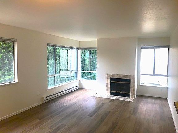 2nd image of 4301 Woodland Park Ave N APT 301