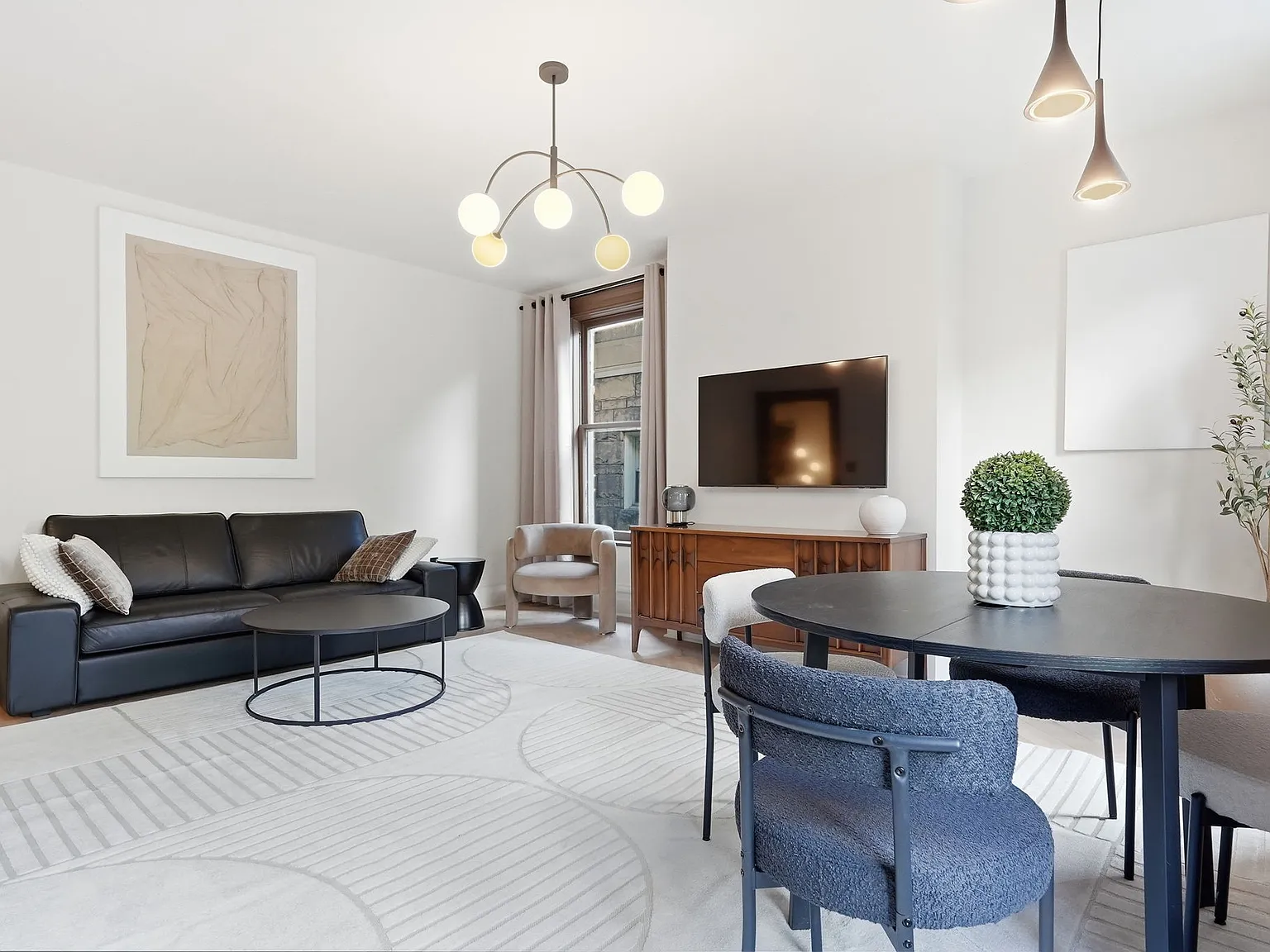 3 bed, 1720 sqft, $3,490 — Photo 4