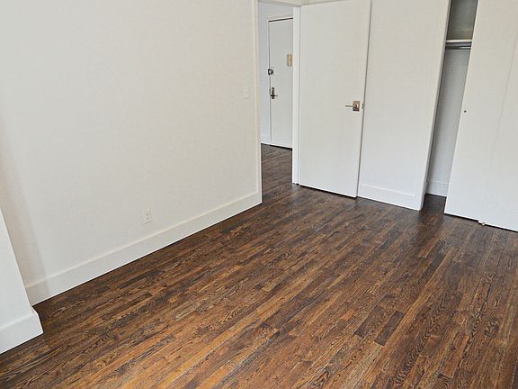 3rd image of 315 W 29th St APT 5A