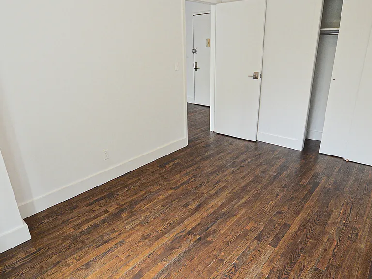 315 W 29th St #5A — Photo 3