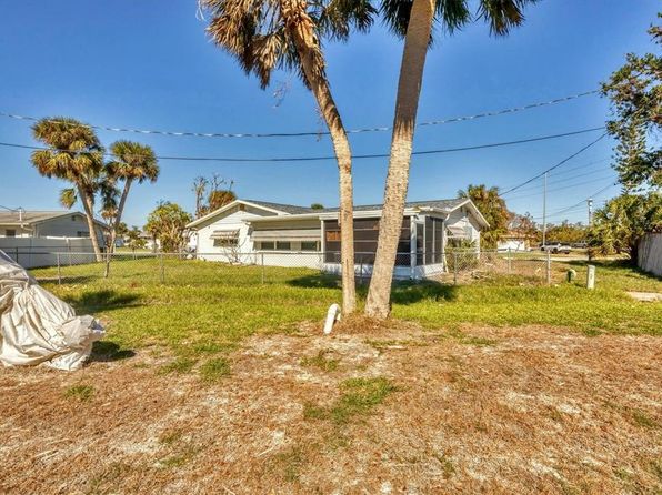 1780 Elinor Pl, Englewood, FL 34223