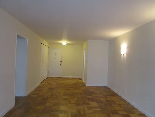 Rented by City & Suburban | media 2