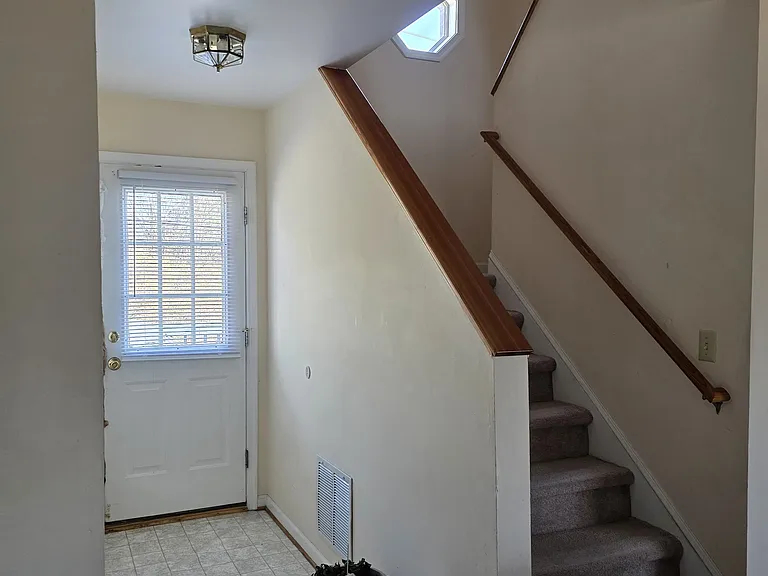 305 McCorkle Dr #B — Photo 10
