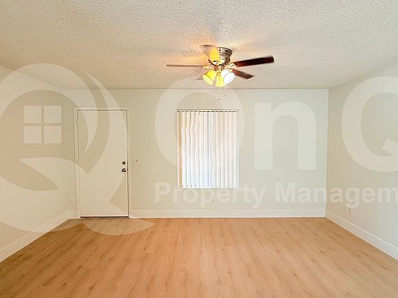 3rd image of 912 N Revere Unit 202