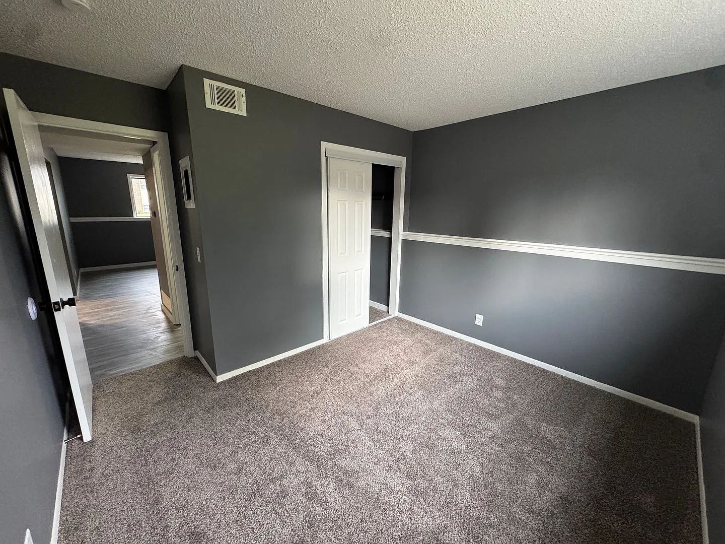 317 N Bridge Lane — Photo 4