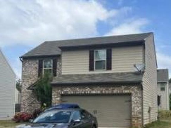 2nd image of 2356 Clapton Ct
