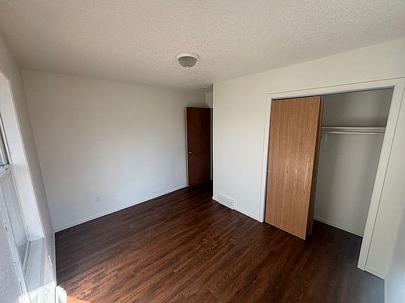 5th image of 623-625 Race St #623