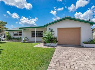 7020 Sonata Dr, Port Richey, FL 34668