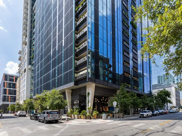 610 Davis St #3009, Austin, TX 78701