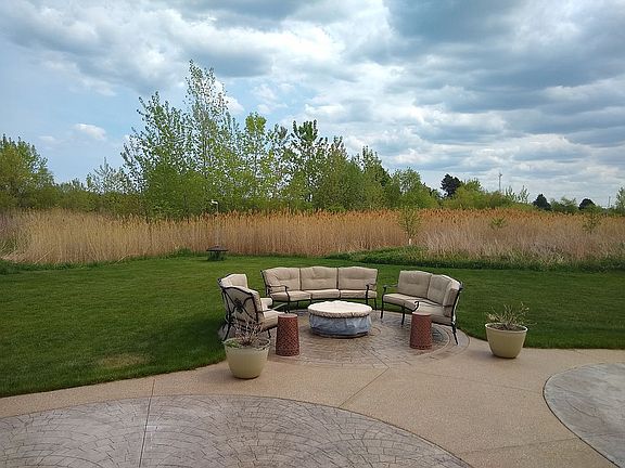 Backyard Patio Firepit