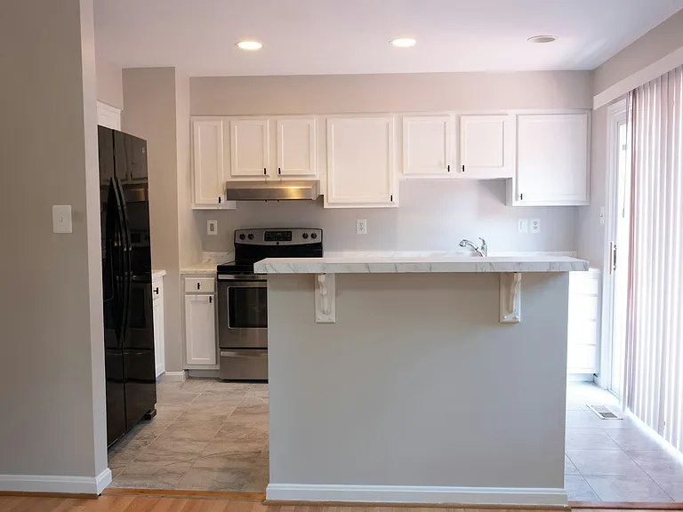 2751 Sweet Clover Ct — Photo 5
