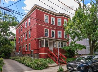26 Chilton St #3, Cambridge, MA 02138