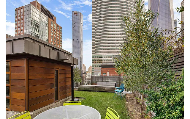 Sold by Douglas Elliman | media 28