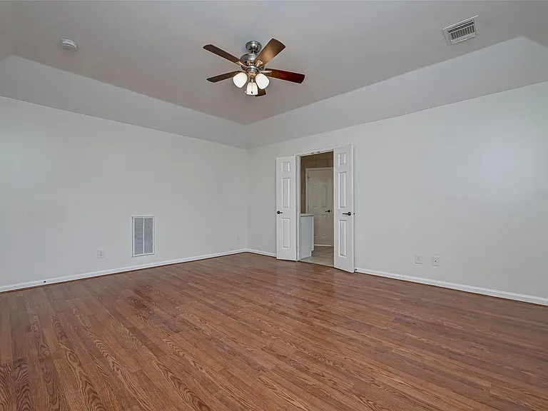5410 Rose St — Photo 29