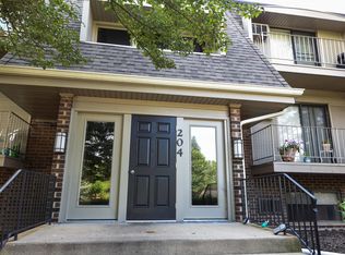 204 E Bailey Rd APT G, Naperville, IL 60565