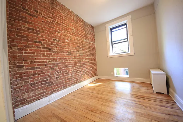 Rented by Guidance Realty Corp. | media 8