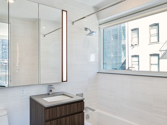 5th image of 507 W 28th St APT 1213