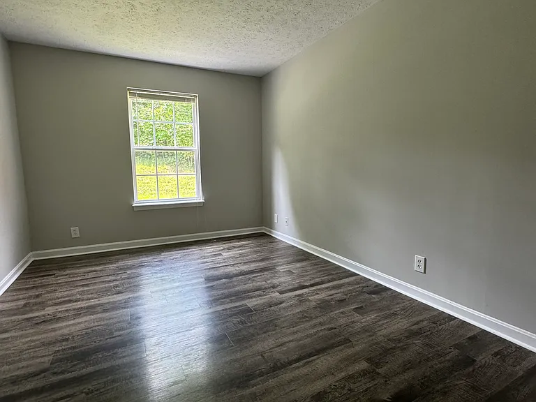 Woodfield — Photo 22