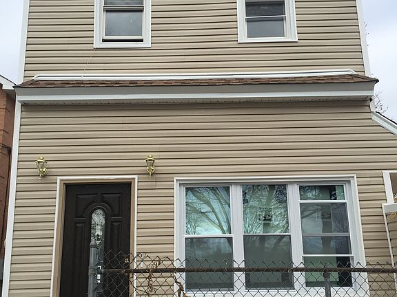 2nd image of 16013 N Conduit Ave