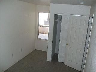 5th image of 690 N Bingham Ave