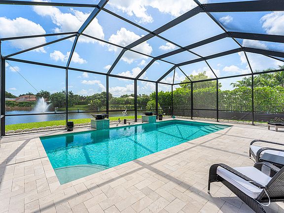 3rd image of 3039 Gin Berry Way